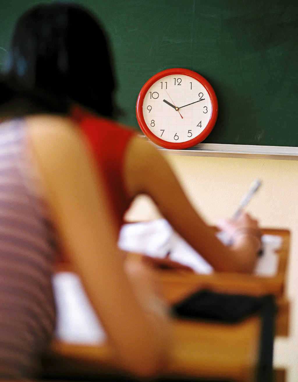2. Online Study Guides and Tutorials